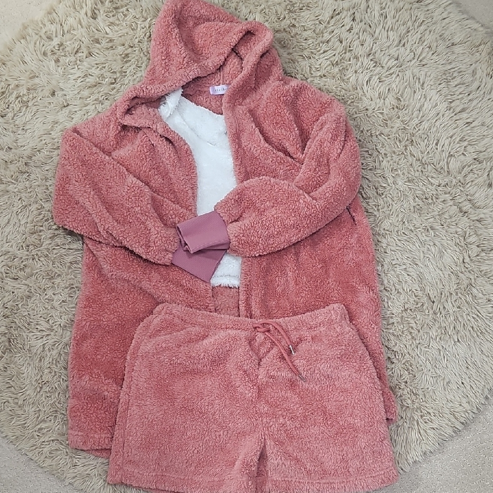 Cozy Pink Fleece Hoodie and Shorts Set, Large